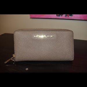 Michael Kors wallet
